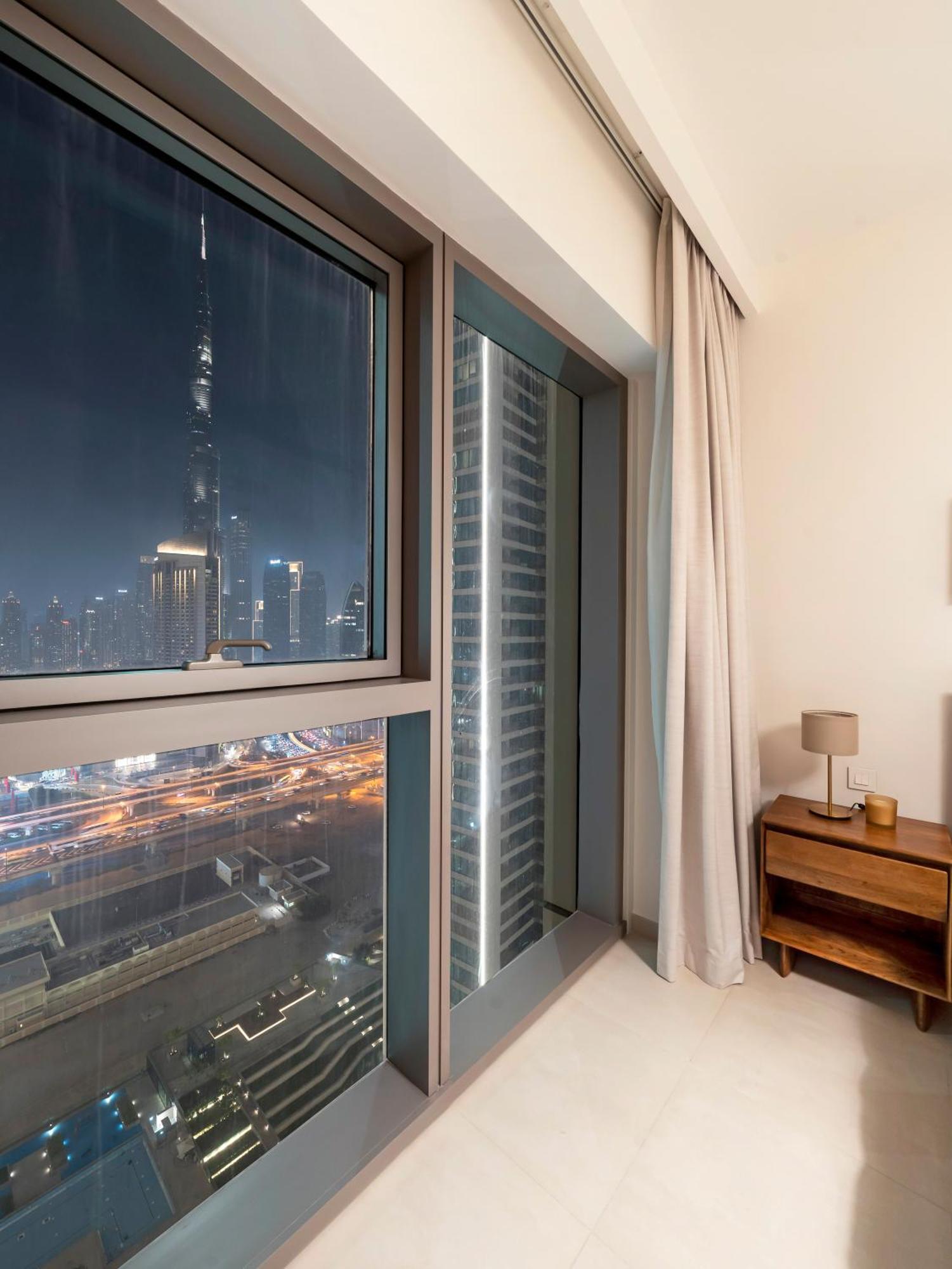 Appartamento Luxury 2br, Burj And Fountain View, 2 Min Walk To Mall *
