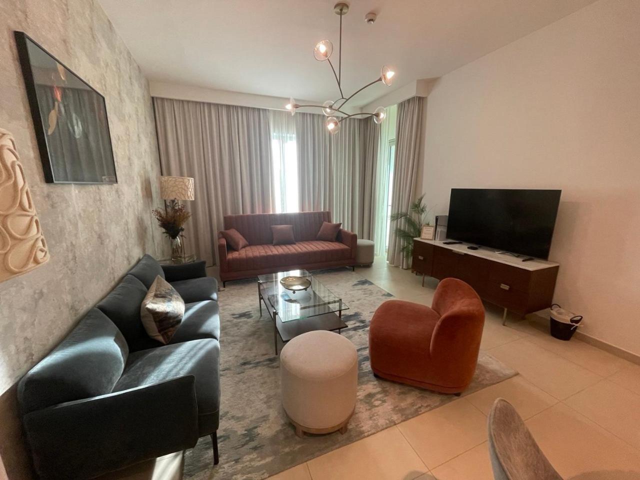 Appartamento Luxury 2br, Burj And Fountain View, 2 Min Walk To Mall *